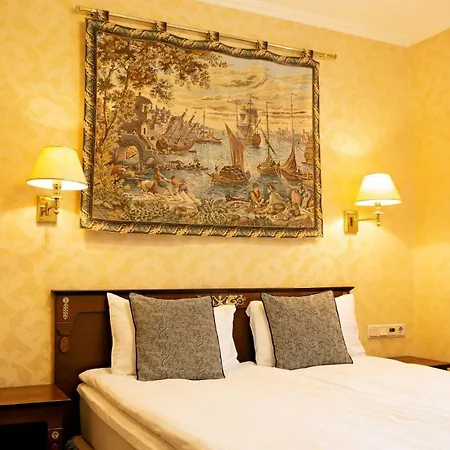 Hotel Dvaras - Manor House