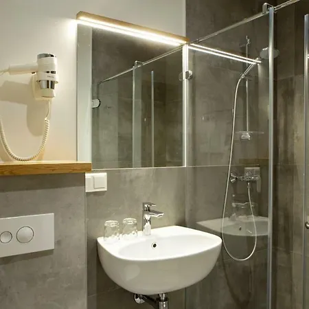 Dvaras - Manor House מלון 4*