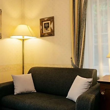 Dvaras - Manor House מלון 4*